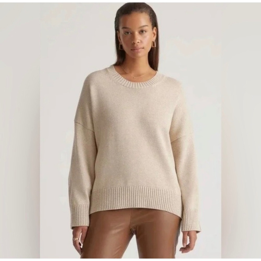 Everlane The Cashmere sweater tan cream M crewneck colorblock classic minimalist